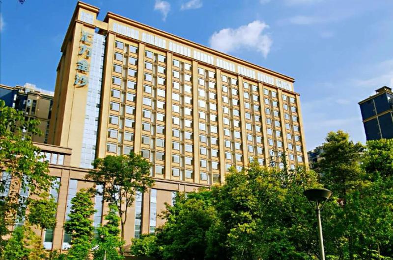 成都青羊区养老院单间9000元,椿萱茂·珉湾长者社区是理想之选吗?