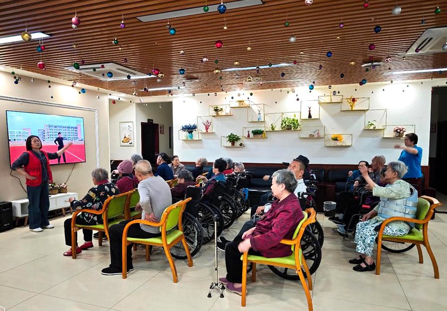成都青羊区养老院房间设施说明：独立卫浴与地暖配置情况（以慈昶缘为例）
