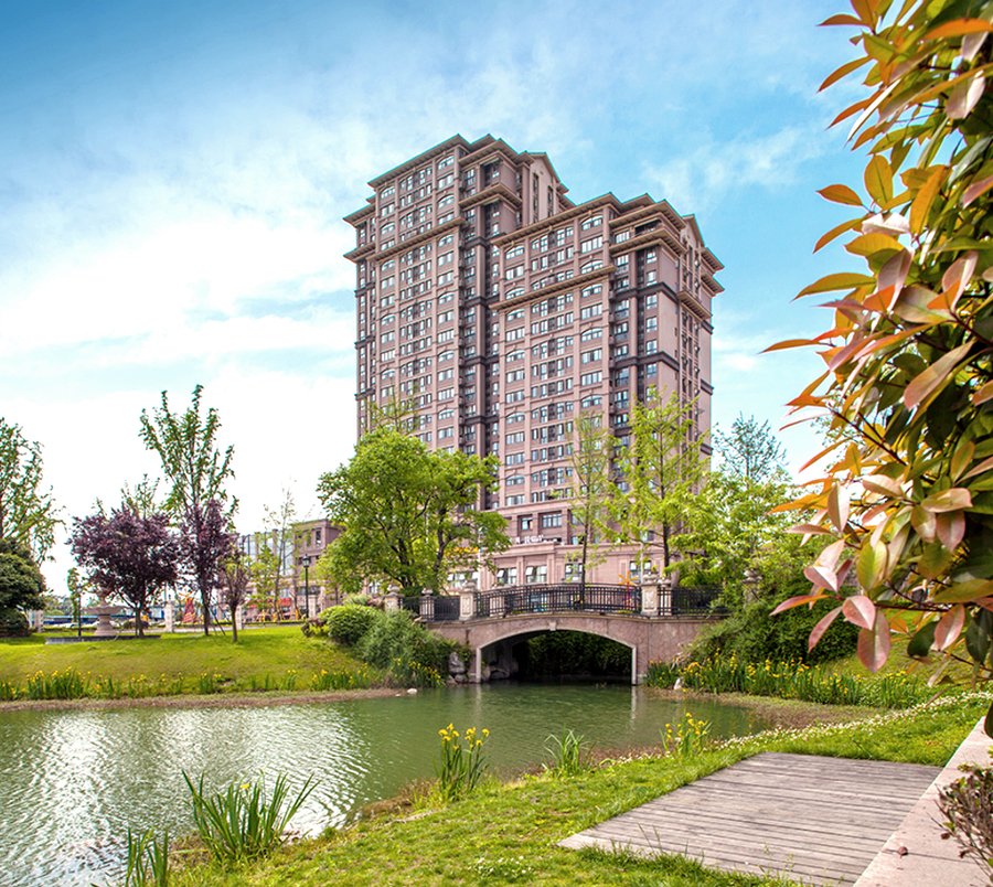 成都入住类长护险定点护理机构分级参考与选型要点——以亲睦家·鹭湖长者社区为例