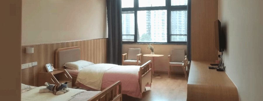 成都瑞小满天回镇街道社区养老综合体：冯家湾路公交抵达与地址参考