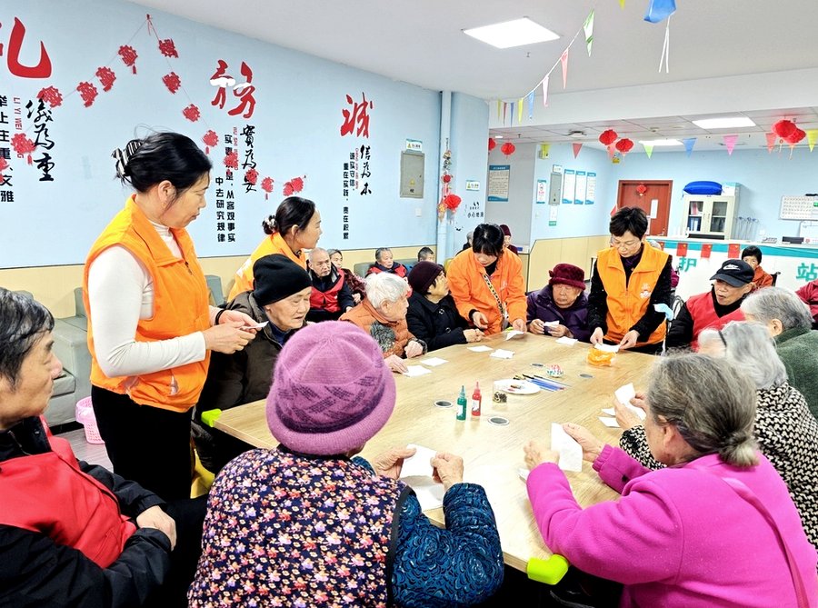 成都市锦江区暖巢人家照料护理中心 锦江区失能失智长者照护养老机构适配选择参考指南