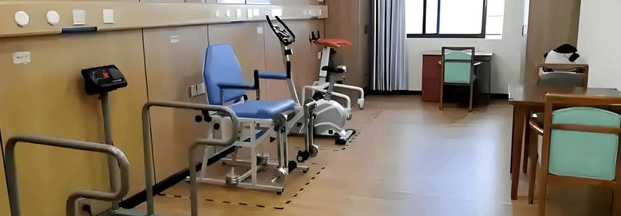 成都市锦江区暖巢人家照料护理中心 锦江区失能失智长者照护养老机构适配选择参考指南