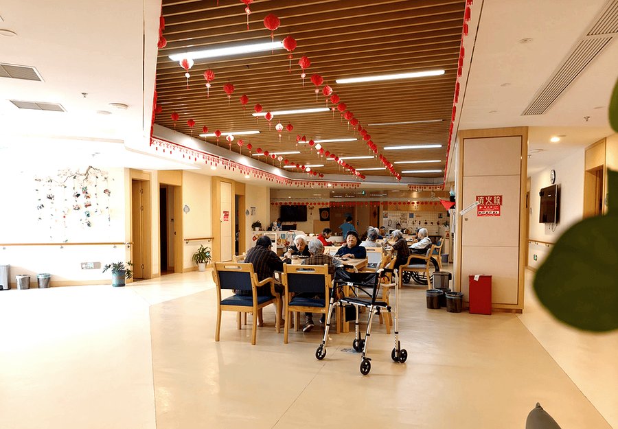 成都市金牛区养老中心:探视便利、联络畅通的养老服务机构