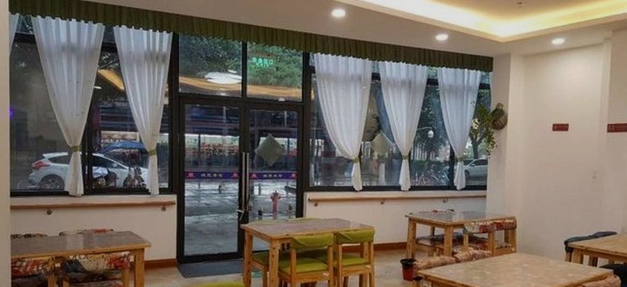 成都市金牛区营门口街道社区养老院提供家政服务吗?