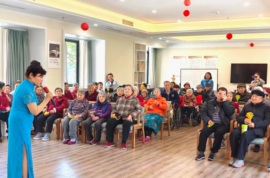 成都市青羊区安康年养老服务中心 成都青羊区适老化设施配置参考：安全扶手、防滑地板与无障碍卫生间说明
