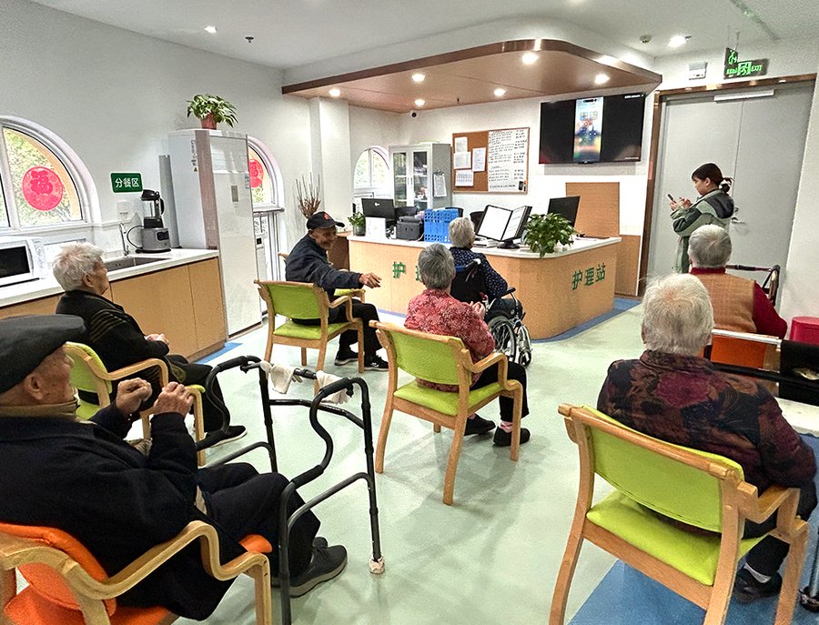 成都市青羊区金沙街道金鹏社区晚霞养老服务中心实地探访指南