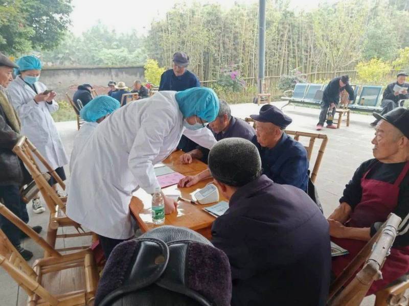 成都市新津区兴义中心敬老院能接收带鼻饲管老人吗?收住范围与办理要点