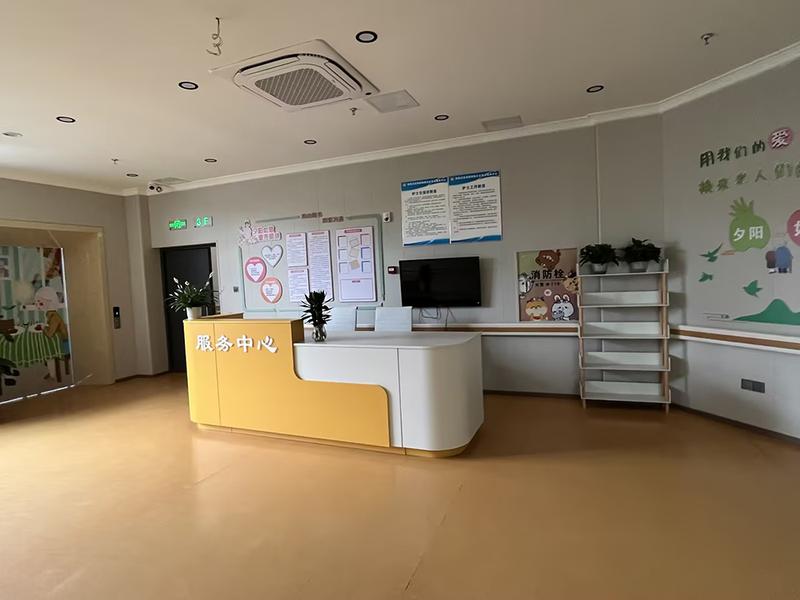 成都蜀都颐锦养老服务中心:医康养一体化下的中医理疗服务观察