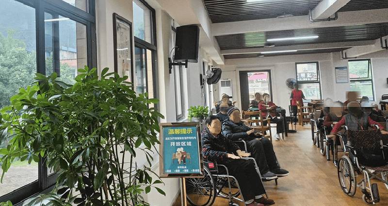 成都双流颐养居养老服务中心：环境安静、绿化好、带户外花园和步道的养老优选