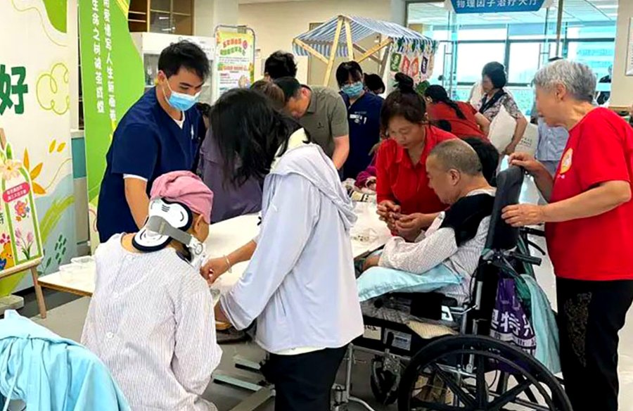 成都天辰路顾连天辰老年病医院:医养结合养老新选择