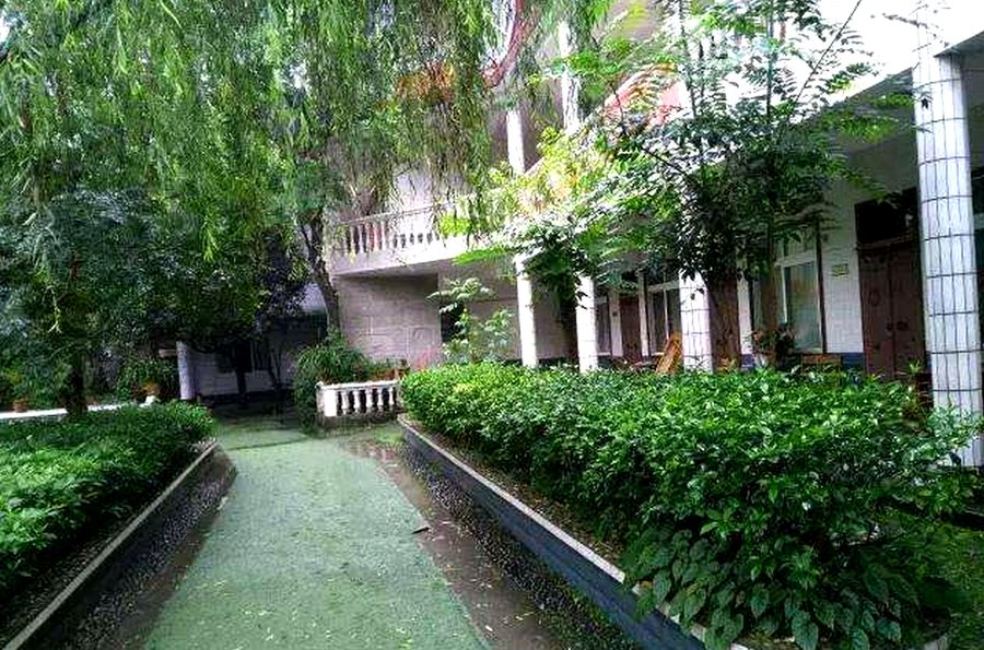 成都完全自理老人入住养老院常见疑问——以郫都区金沙老年康乐苑为例