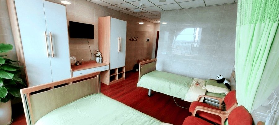 成都万兴颐养院半失能老人起居照护选型参考指南
