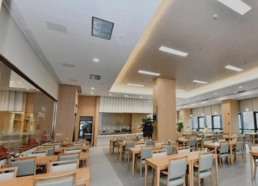 成都“忘不了”:迪马常青社·新鸿乐养社区 成华区认知照护里的非药物干预实践
