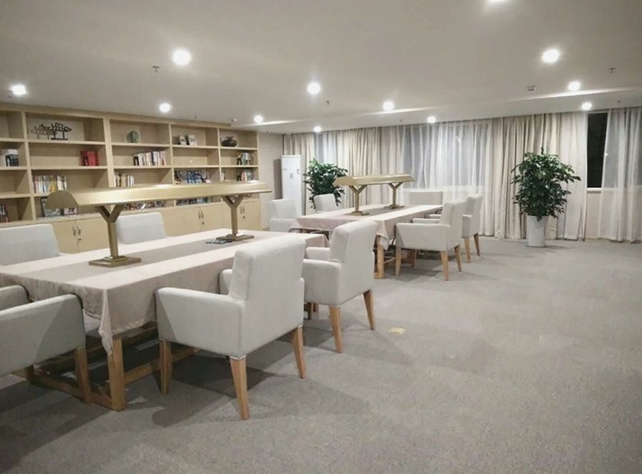 成都温江亲睦家·鹭湖长者社区:一个月费用大概多少钱?费用构成全解析