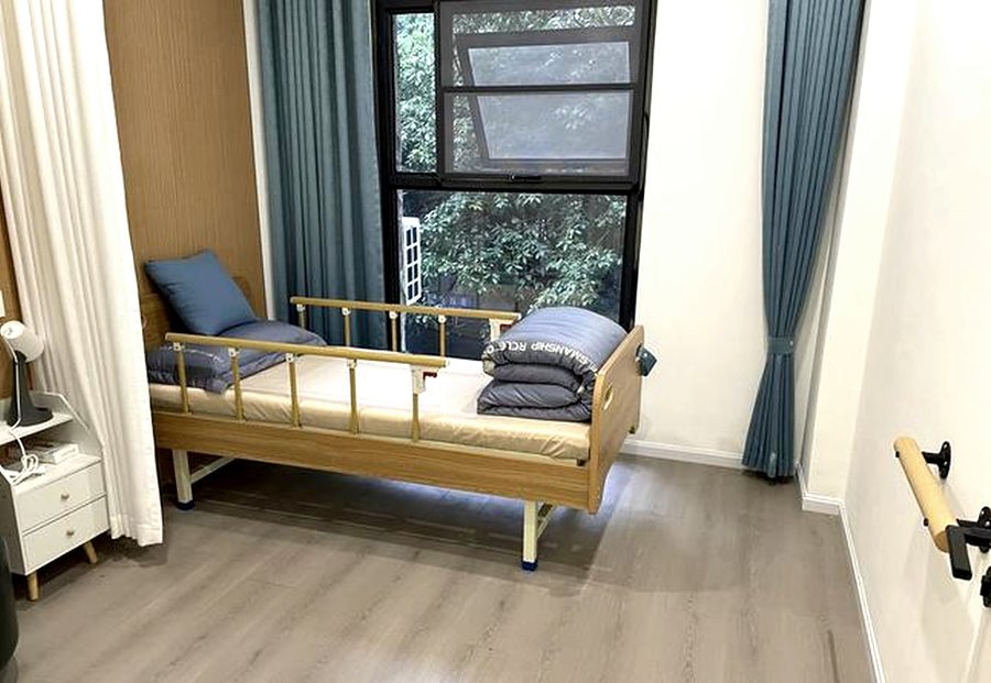 成都武侯区红牌楼街道龙腾社区养老服务综合体 专业营养师配餐与特殊疾病营养餐服务适配指南