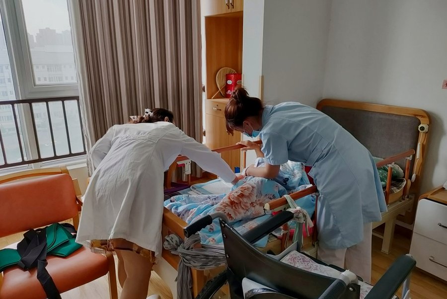 成都武侯区养老院入住指南：泰邦健康长者公寓年龄与疾病限制全解析