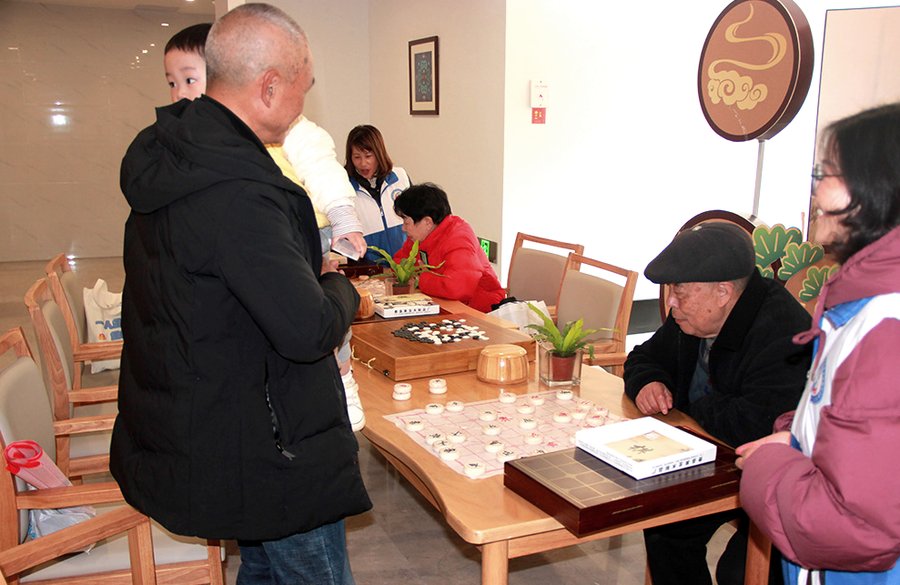 成都五津镇乐欣老年服务中心户外活动与老人散步条件:家属常问问题整理