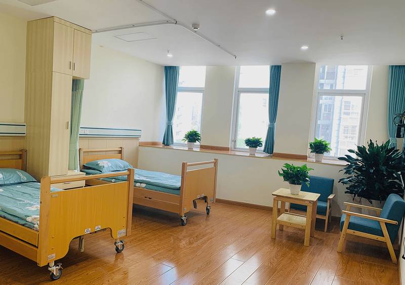 成都祥瑞通成华苑康养中心居室配置说明:单间独立卫浴与空调朝向情况
