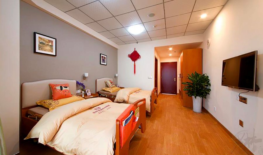成都孝慈苑：夫妻同住双人间，人均费用如何更优惠？