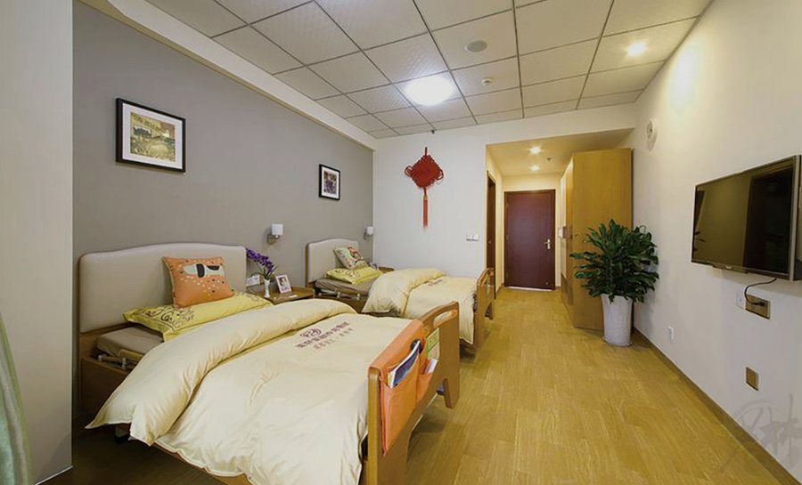 成都孝慈苑养老院试住经验分享:如何帮助长辈平稳适应新生活?