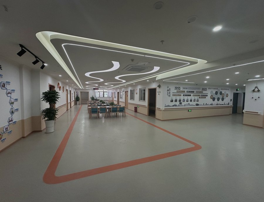 成都新都区桂湖街道团结社区综合为老服务中心收住对象与月度费用说明