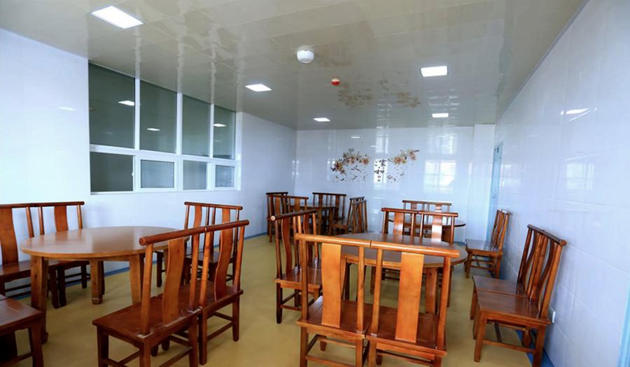 成都新津岷江颐养居交通配套观察:从自驾路线到就近公交站的实地梳理