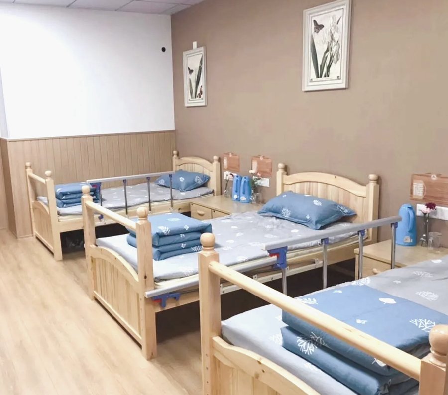 成都养老院单人间怎么选?走进哺恩平福养老护理中心实地探访