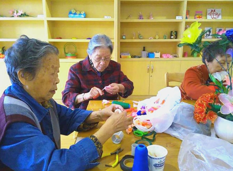 成都养老院收费透明参考:亲睦家·鹭湖长者社区预收费合规解析