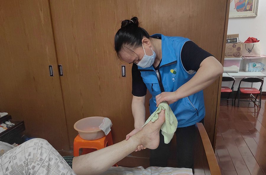 成都颐园养老院:全周期照护与护理等级动态调整详解