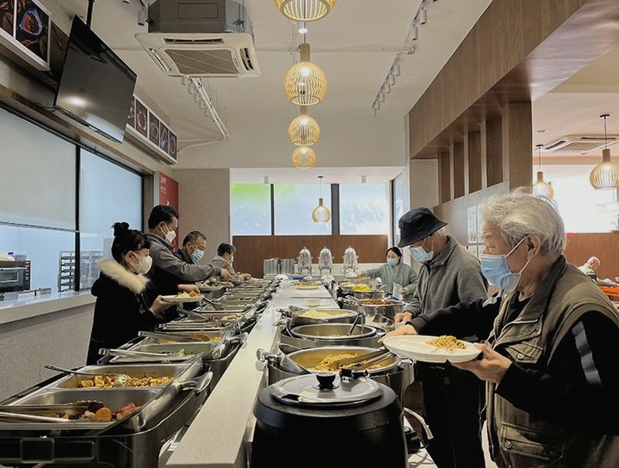 成都长者乐生养老康复中心:营养师配餐与慢病膳食干预实践观察