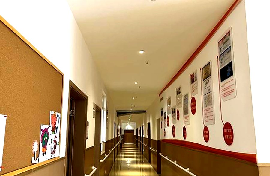成都中京爱侬颐养护理中心:为喜欢种花种草的长者,开辟一方“园艺花园”