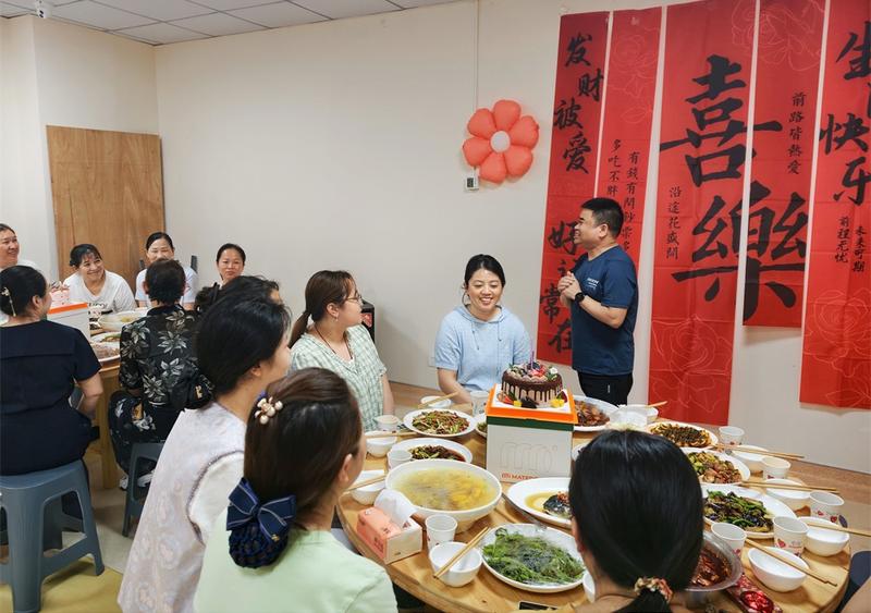 成都肿瘤晚期老人能住养老院吗?成都顾连天辰老年病院安宁疗护选择指南