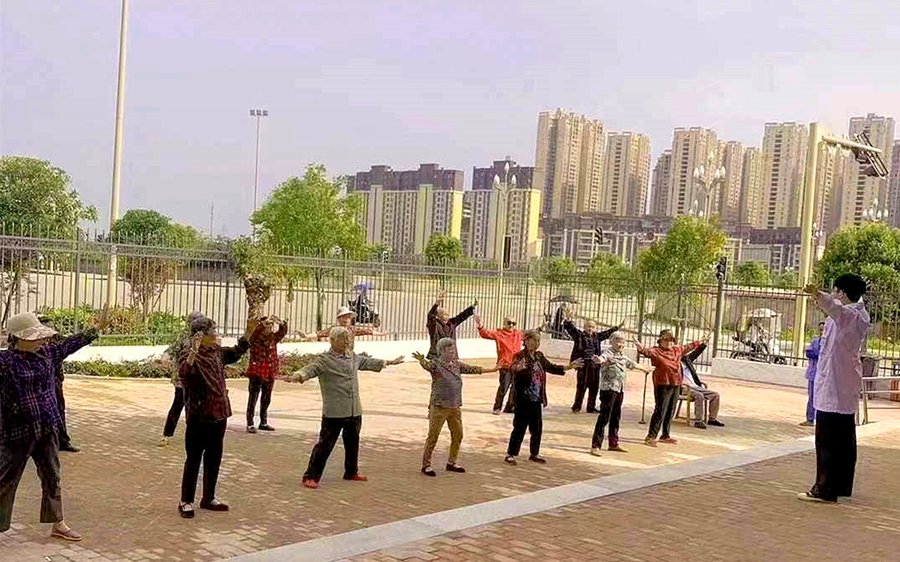 成都子阳润辉养老院:康复训练与三甲转诊能力对照参考