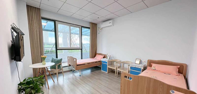 成都子阳润辉养老院每周营养食谱公示:顺应四时的适老膳食实践