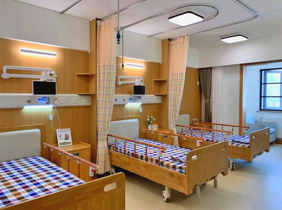 成华区康养中心哪家好?这份分级照护指南帮您精准匹配