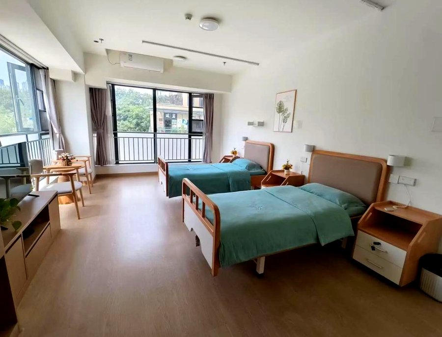 成华区瑞小满创禧康养中心——内设医务室,提供常见病诊疗、健康体检与慢病管理
