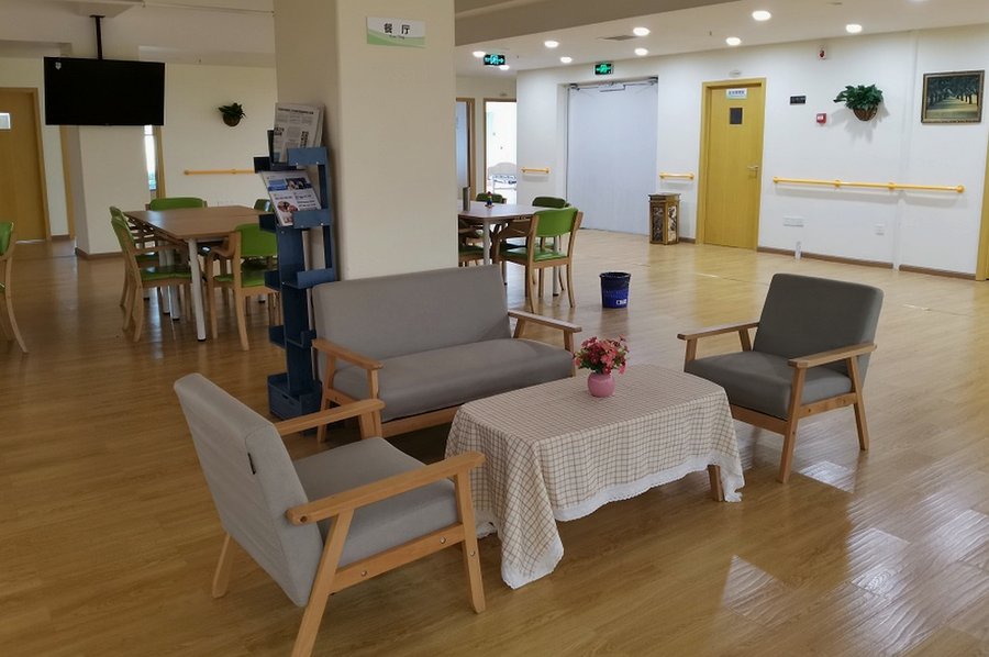 地铁3号线4号线市二医院站周边养老机构分级选型参考:康源养老·书院街长者屋按探视便利与照护需求适配