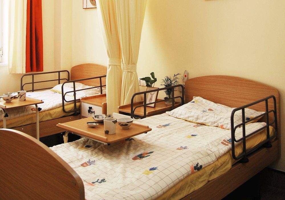 光大百龄帮·成都德恩堂养老服务中心能接收肿瘤晚期老人吗？——回答整理