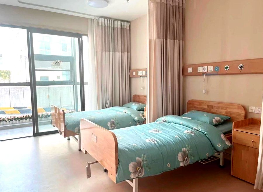 接住健康:成都康福老年护理院服务观察