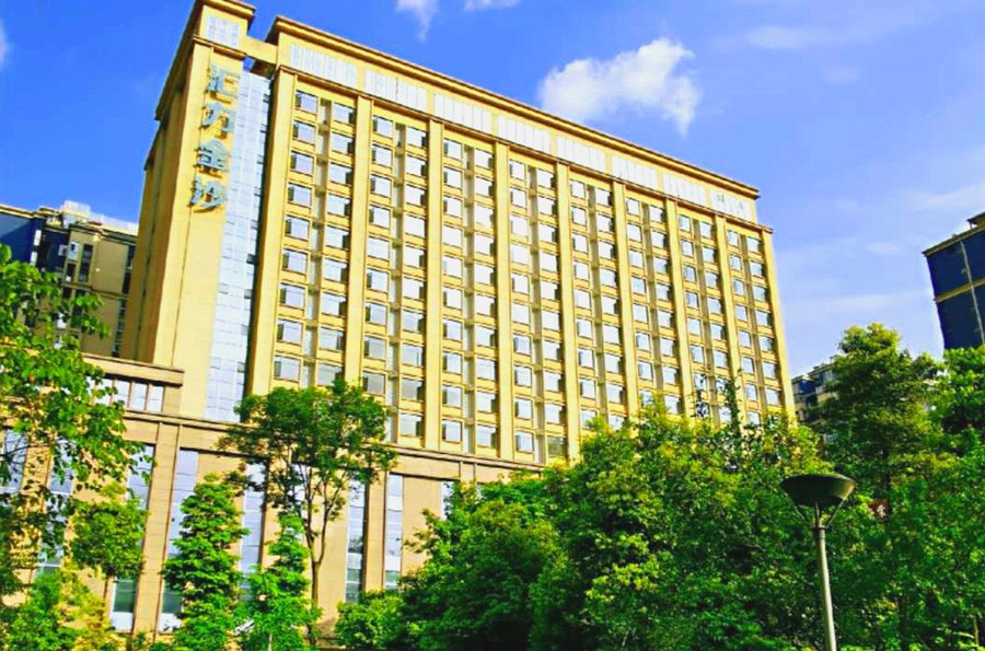 金沙清波路侧,椿萱茂珉湾长者社区的日常
