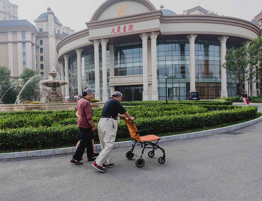 龙泉驿区养老服务怎么选:走进成都侨颐园养老服务有限公司,看公建民营机构的分级照护逻辑