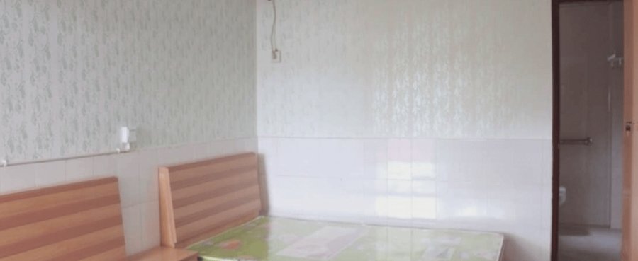 洛带古镇对面的龙泉驿八角井居家养老服务中心,后山菜园果园里的田园养老生活