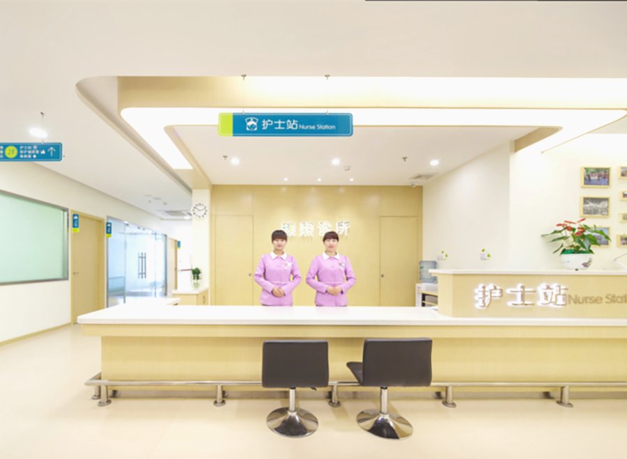 亲睦家·鹭湖长者社区：成都长期卧床老人专业照护指南