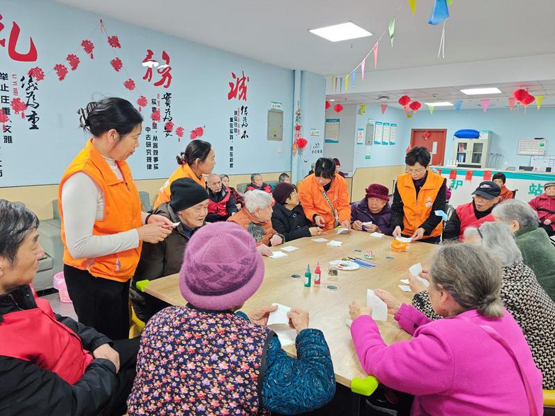 青白江区城厢中心敬老院院区设施实地对照:坡道、扶手、防滑与公共区域监控怎么看