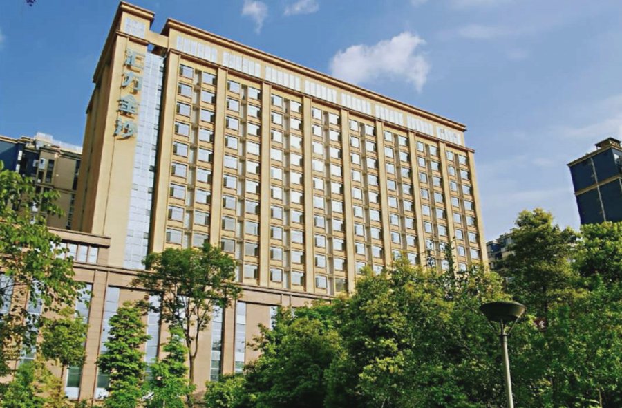 青羊区公园畔颐养参考:椿萱茂珉湾长者社区的生态与照护解读