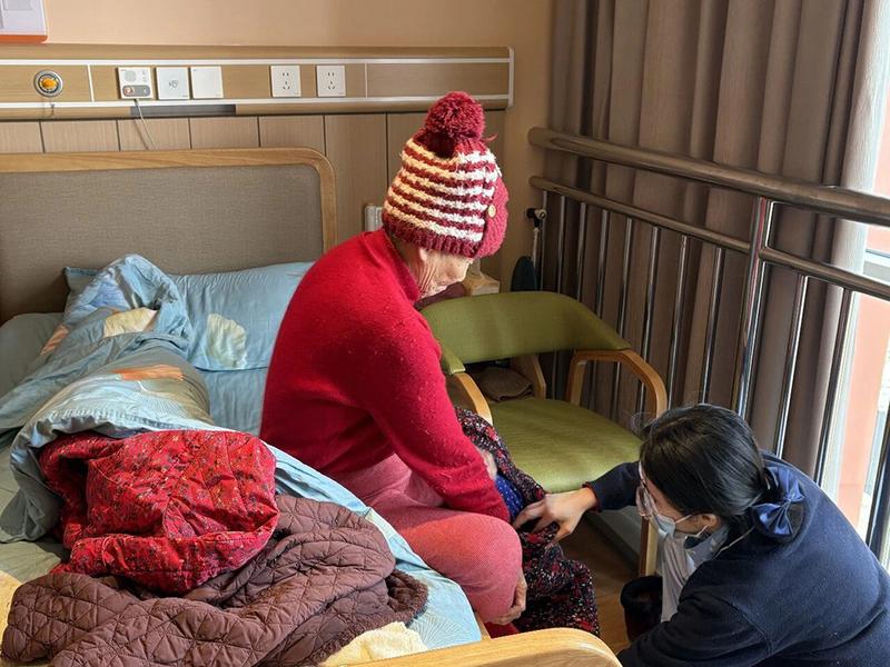 青羊区瑞吉养老服务中心护工配比如何?全失能老人能24小时值班照护吗?