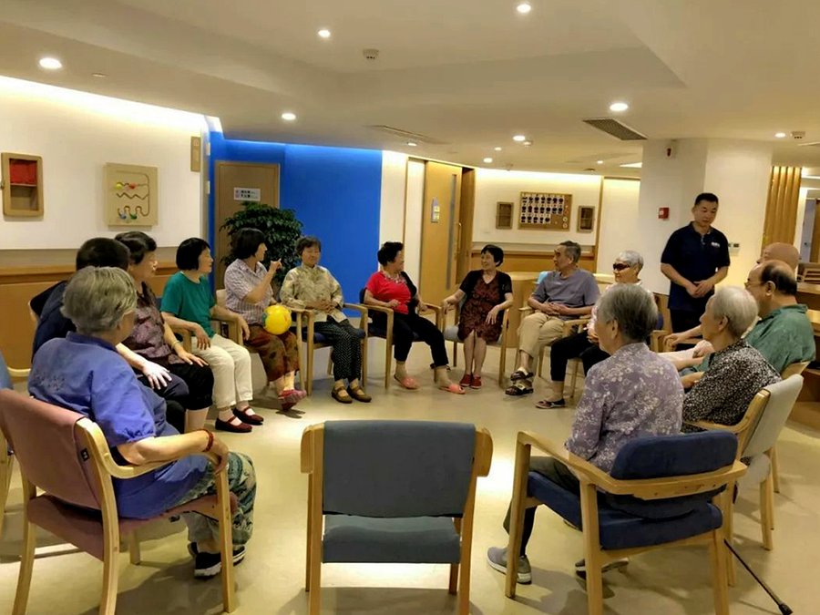 神仙树地铁站旁的蓉夕荟护理院:家门口的养老新选择