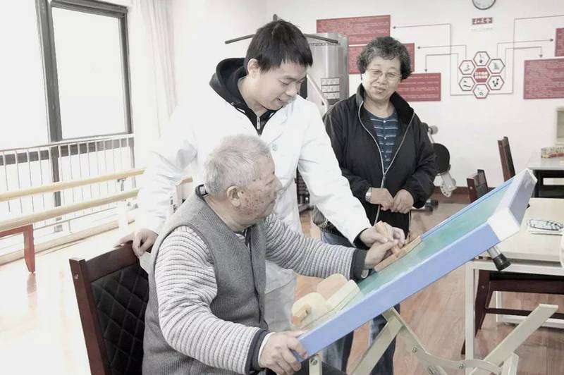 实地探访：成都保利和熹会颐养中心的收住范围与服务实况
