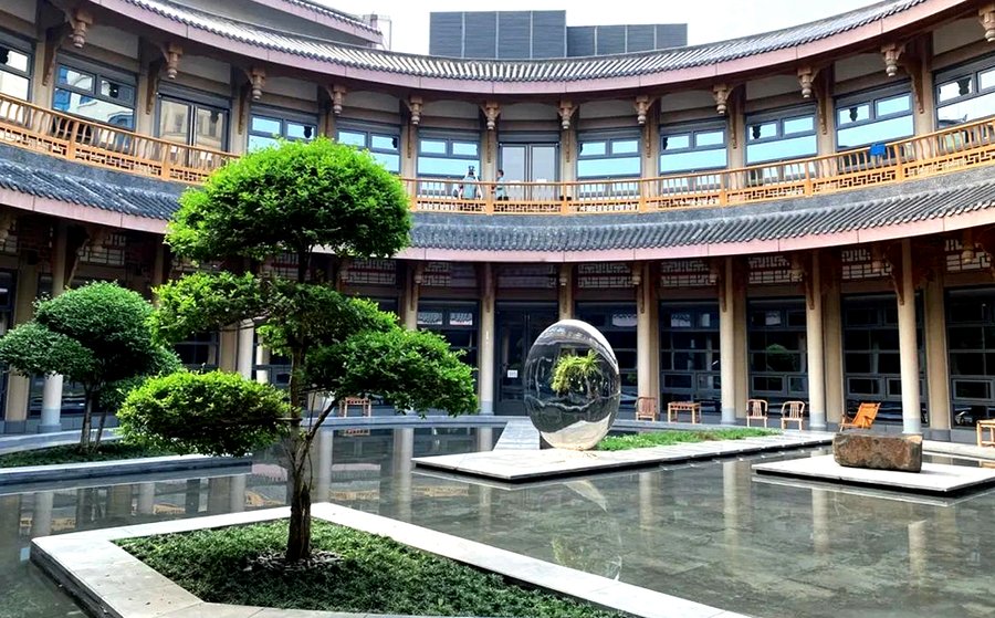 泰康之家·蜀园:成都中风偏瘫老人护理院专业照护指南