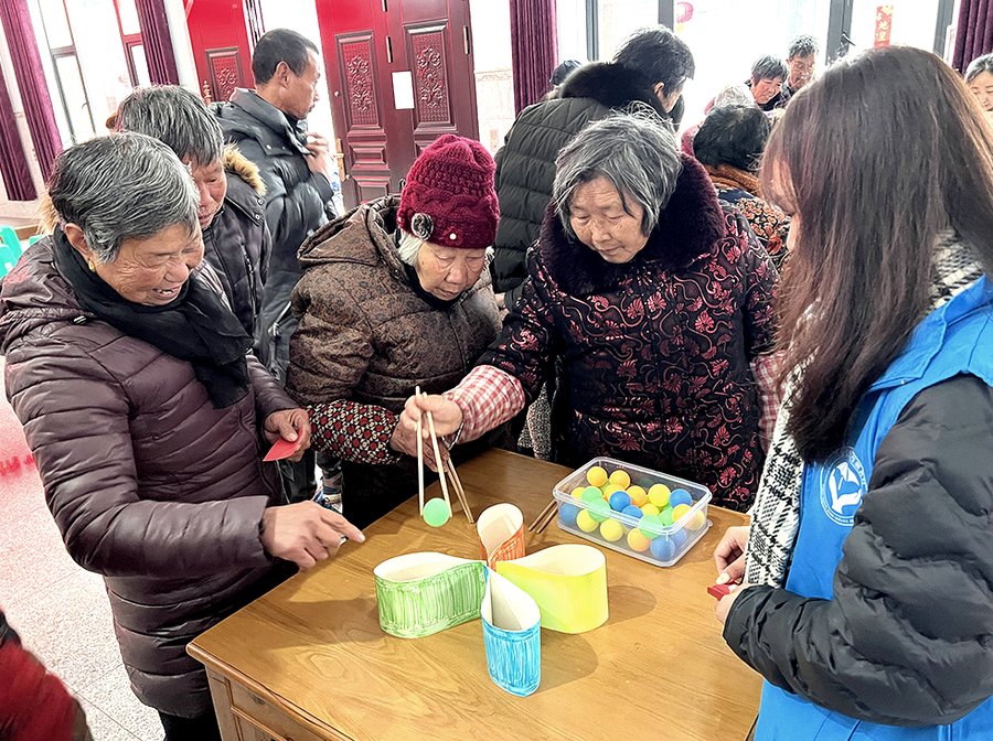 探访成都温江圆缘养老:社区里的康复服务是亮点吗?